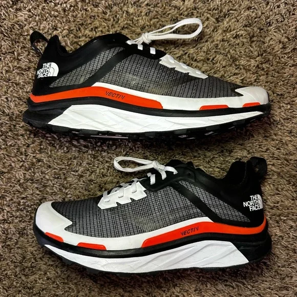 The North Face Black and White Athletic Shoes - Picture 2 of 9